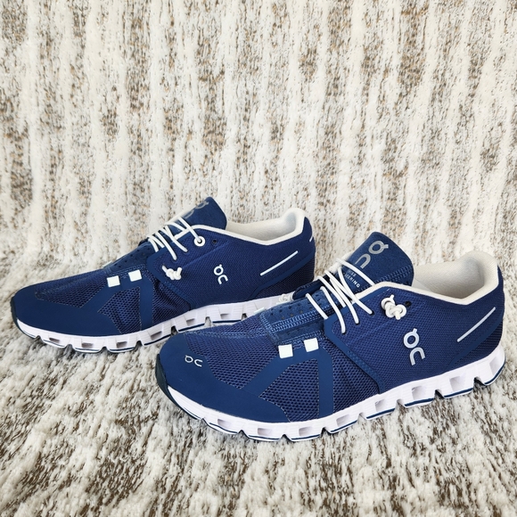 On Running "Cloud 5" Athletic Shoe Sneaker Navy Blue White | Women's Size 9 - Picture 2 of 11